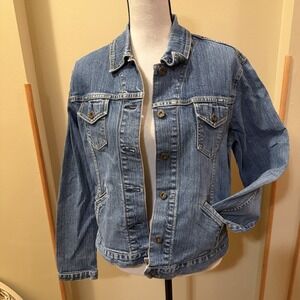 Levi Strauss  Women's SIZE LARGE (12/14) Blue Denim Trucker Style Jean Jacket